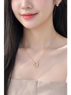 Jade'm Gold Jadem Gold 316L Çelik Gold Renk Zincir Zirkon Taş Detaylı Kalp Model Sonsuzluk Detay Kadın Kolye