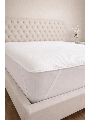 Elovias 4 Köşe Lastikli Sıvı Geçirmez Yatak Alez Koruyucusu Beyaz