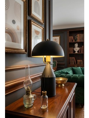 Luzarana Toms Siyah Masa Lambası Modern Dekoratif Metal Tasarım Şık Aydınlatma