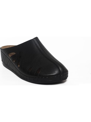 Roy Jones Kadın Sabo Terlik Siyah Mikrofiber Malzeme ile Rahat Kullanım 1801