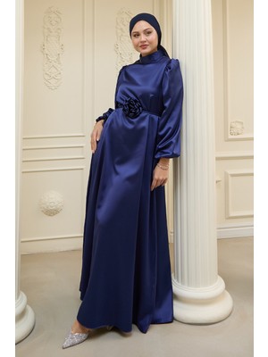 inStyle Gül Detay Lacivert Saten Elbise