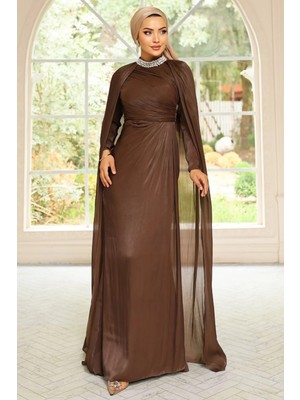 Olcay Yakası Taşlı Pelerin Detaylı Yoryo İpek Tesettür Abiye Elbise KAHVE 1247