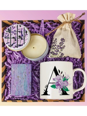Ejoya Kişiye Özel Tasarımlarıyla Renkli Kupa & Mum & Lavanta Kesesi & Doğal Sabun Kozmetik Hediye Seti 110989