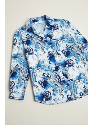 Oops Okyanus Desenli Kadın Saten Gömlek Mavi - Beyaz Renk  Polyester Şık Stil