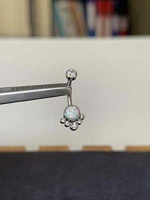 Rupen Kraft G23 Titanyum Göbek Piercingi %100 Titanyum Beyaz Opal Taş Titanyum Göbek Piercingi