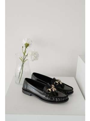 Meral Özgenç Gold Tokalı Loafer