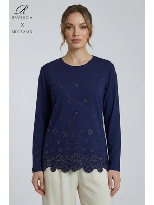 Ravencia Kadın Halka Desenli Yaka ve Etek Taşlı Işlemeli Yırtmaçlı Likralı Anne Penye Bluz
