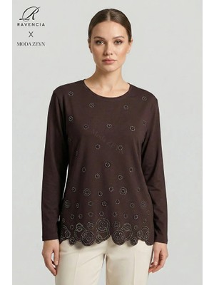Ravencia Kadın Halka Desenli Yaka ve Etek Taşlı Işlemeli Yırtmaçlı Likralı Anne Penye Bluz