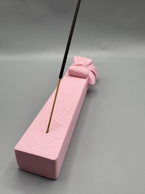 Mays 3D Studio 3D Baskı Fiyonklu Dekoratif Tütsülük – Pembe Masaüstü Tütsü Standı