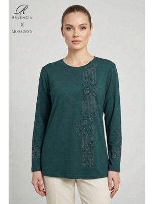 Ravencia Kadın Şerit Desenli Yaka ve Etek Taşlı Işlemeli Yırtmaçlı Likralı Anne Penye Bluz