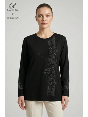 Ravencia Kadın Şerit Desenli Yaka ve Etek Taşlı Işlemeli Yırtmaçlı Likralı Anne Penye Bluz