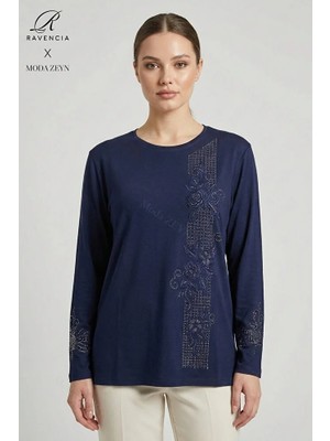 Ravencia Kadın Şerit Desenli Yaka ve Etek Taşlı Işlemeli Yırtmaçlı Likralı Anne Penye Bluz