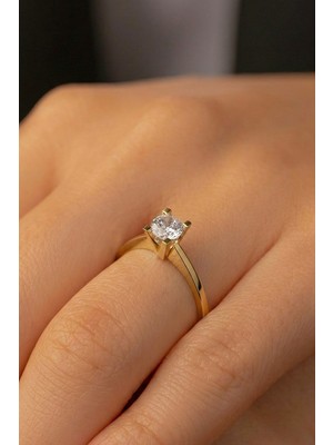 Erer Gümüş Gümüş Pırlanta Montürlü Altın Kaplama 5 mm  Tektaş Yüzük