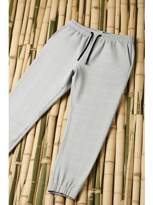 Madmext Ekoseli Gri Jogger Pantolon Erkek Dar Kesim %98 Pamuk %2 Elastan Model No: MAD4081