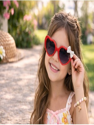 Optic Plus Çocuk Güneş Gözlüğü Fiyonk Detaylı Kalpli Model 5234 Kırmızı