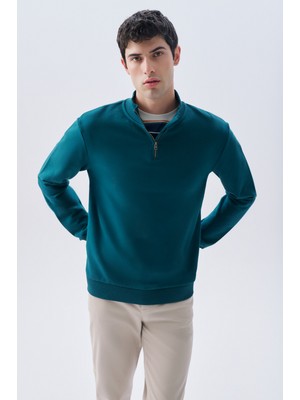 Fermuarlı Dik Yaka Sweatshırt