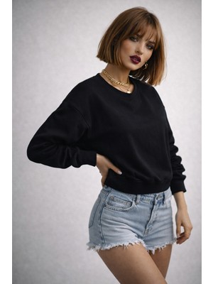 Ribana Classic Kadın Uzun Kollu Regular Fıt Oyshy Sıfır Yaka Bluz K25052