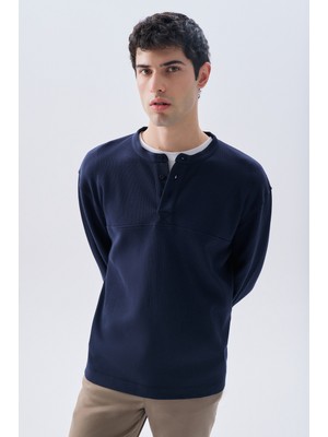 Comfort Fıt Henley Yaka Sweatshırt