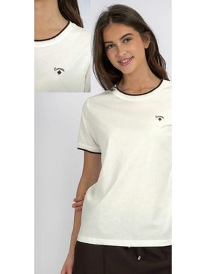 Joggy Yaka ve Kolları Biye Detaylı Kadın Basıc Tshırt