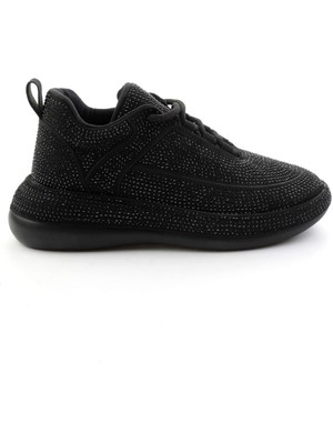 Bambi Siyah  Kadın Sneaker K01228091187