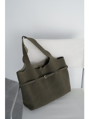 Meral Özgenç Kemer Detay Çanta