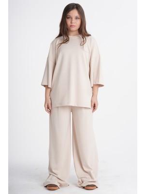 Haykids Kız Çocuk Renkli Oysho Kumaş Rahat Kesim Ev Takımı – Oversize T-Shirt ve Geniş Paça Pantolon Seti | Konforlu Lounge Giyimi