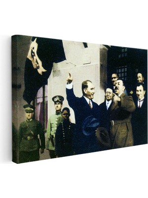 Kanvas Tablo Atatürk Coşkulu Selamlaşma Atatürk Tablosu Ev Ofis Duvar Dekoru