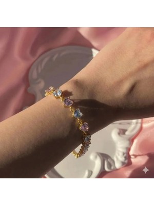 Güneş Takı Gold Pembe Beyaz Kalpli Zirkon Taşlı Çelik Bileklik