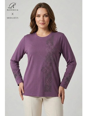 Ravencia Kadın Şerit Desenli Yaka ve Etek Taşlı Işlemeli Yırtmaçlı Likralı Anne Penye Bluz