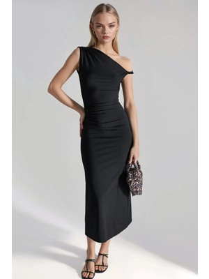 Hiccup Kadın Asimetrik Yakalı Vücuda Oturan Midi Elbise Siyah