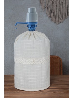 Damacana Kılıfı Orta Dantelli, Şık ve Koruyucu Tasarım