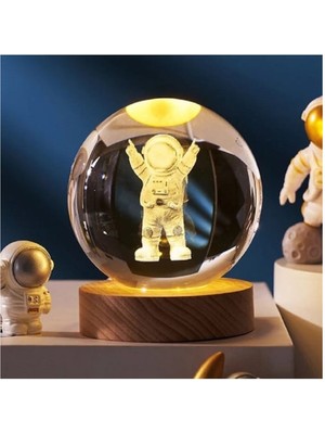 Similar Astronot Tasarımlı Işıklı Cam Küre Cap 6 cm Kod 52
