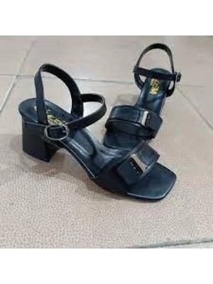 Cosmos E-Ticaret Ruty Siyah Cilt Topuklu Ayakkabı