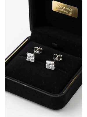 Begonia Accessories 925 Ayar Gümüş Kare Zirkon Taşlı Unısex Küpe – Pimli | 1 Çift