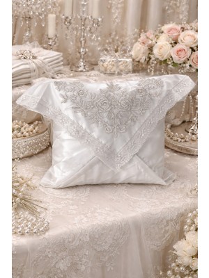 Şık Saten Piliseli Çeyizlik Bohça Seti, Gelin ve Damat Için Zarif Hediye