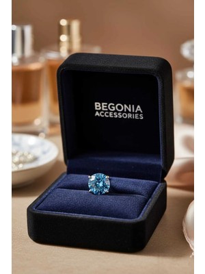 Begonia Accessories 925 Ayar Gümüş Mavi Zirkon Tek Taş Küpe – Unisex Pimli | Alerji Yapmaz | 1 Adet (Çift Değil)