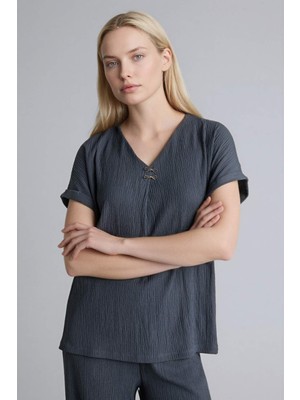 DeFacto Regular Fit Kırışık Dokulu Tişört H1173AX26SP