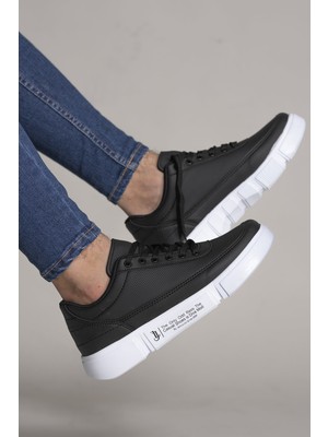 Riccon Erkek Sneaker 0012X20 Siyah Beyaz Düz Taban 44 Numaralı Koku Yapmayan Malzeme