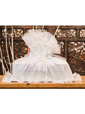 Fırfırlı Büzmeli Zarif Gelin Bohçası, Şıklık ve Özel Tasarım