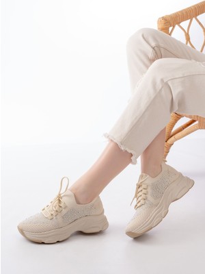 Zerenyus ZRİN-3002 Premium Bej Bağcıklı Fileli Taş Aksesuarlı Günlük Sneaker