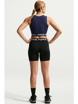 Nike Pro 365 Kadın Dri-Fıt Orta Bel 12,5 cm Spor Şort