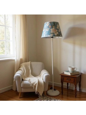 Ömür Avize Desenli Konik Şapkalı Beyaz Ayaklı Lambader