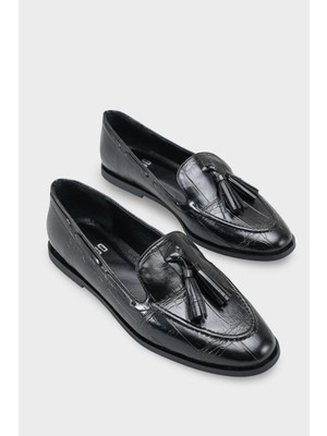 LOJO Kadın Kroko Desenli Püskül Detaylı Günlük Loafer Ayakkabı Ales Siyah Kroko