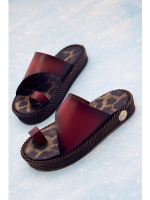 Tonny Black Kadın Kırmızı Poli Taban Rahat Kalıp Parmak Arası Terlik