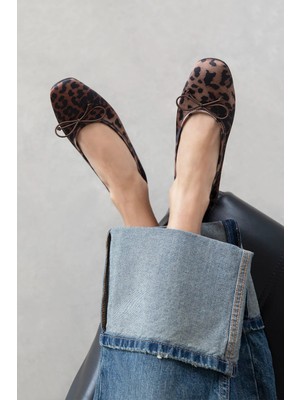 Straswans Galo Kadın Fiyonk Detay Saten Babet Leopar