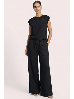 Guitar Dökümlü Siyah Keten Bluz