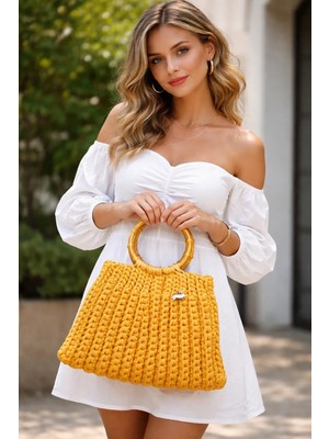 Vela Penye Elyapımı Örgülü Bambu Saplı Sarı El Çantası