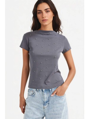 DeFacto Slim Fit Kayık Yaka Ribana Kısa Kollu Tişört F9573AX25HS