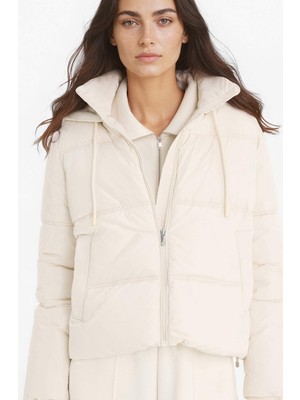 DeFacto Regular Fit Kapüşonlu Fermuarlı Şişme Mont F1944AX25WN