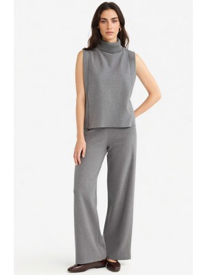 DeFacto Straight Fit Geniş Paça Pantolon G1585AX25WN